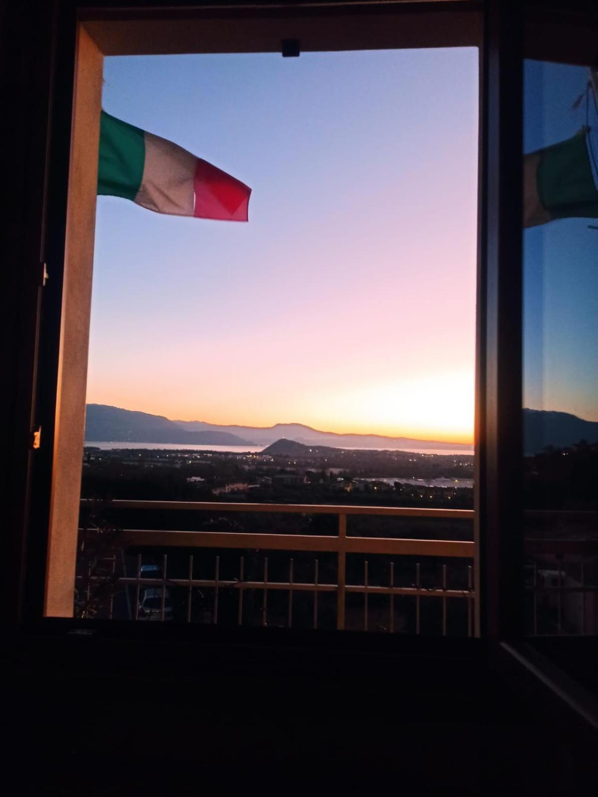Attico Da Maria Apartment Polpenazze del Garda Bagian luar foto