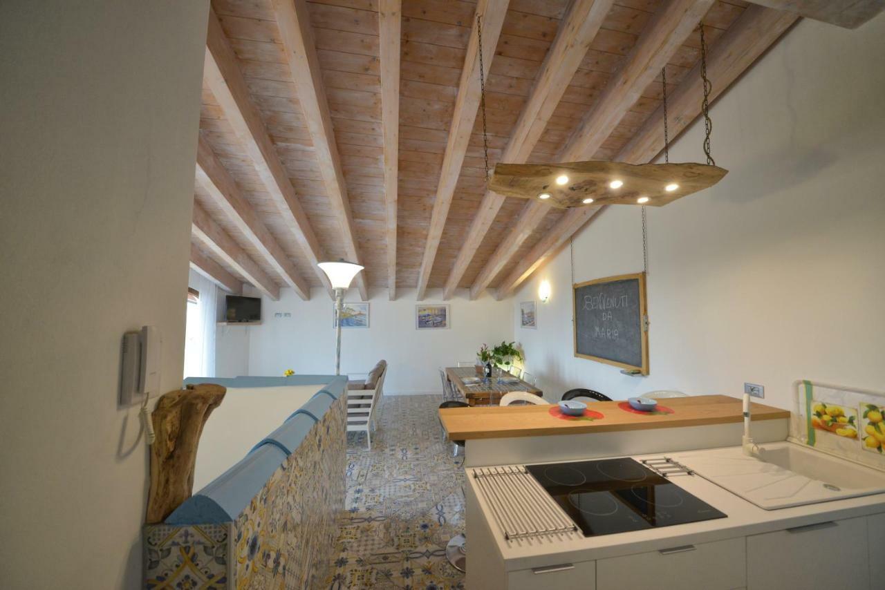 Attico Da Maria Apartment Polpenazze del Garda Bagian luar foto