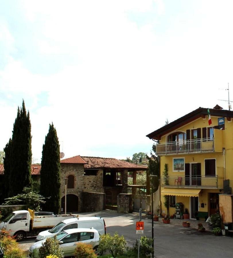Attico Da Maria Apartment Polpenazze del Garda Bagian luar foto